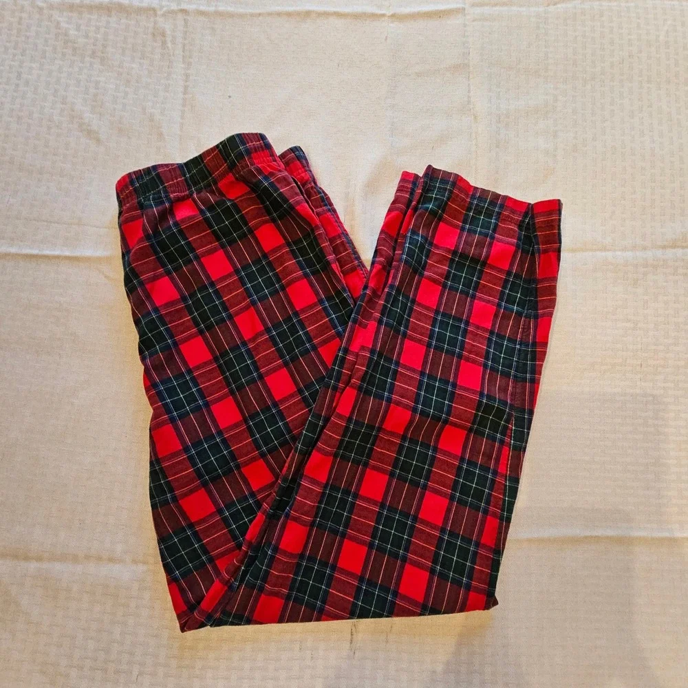 Vineyard Vines these pajama